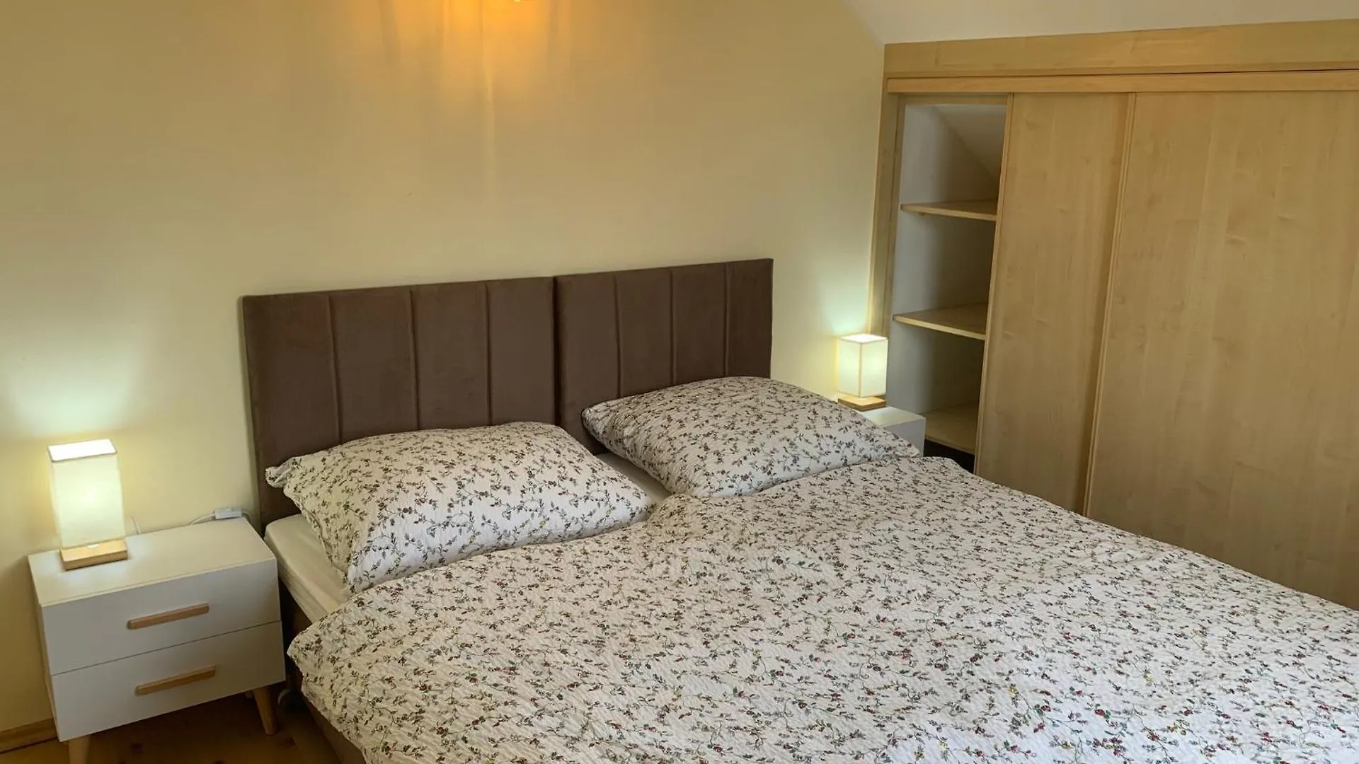 Dom Z Ogrodem Blisko Trojmiasta I Kaszub Villa Dobrzewino